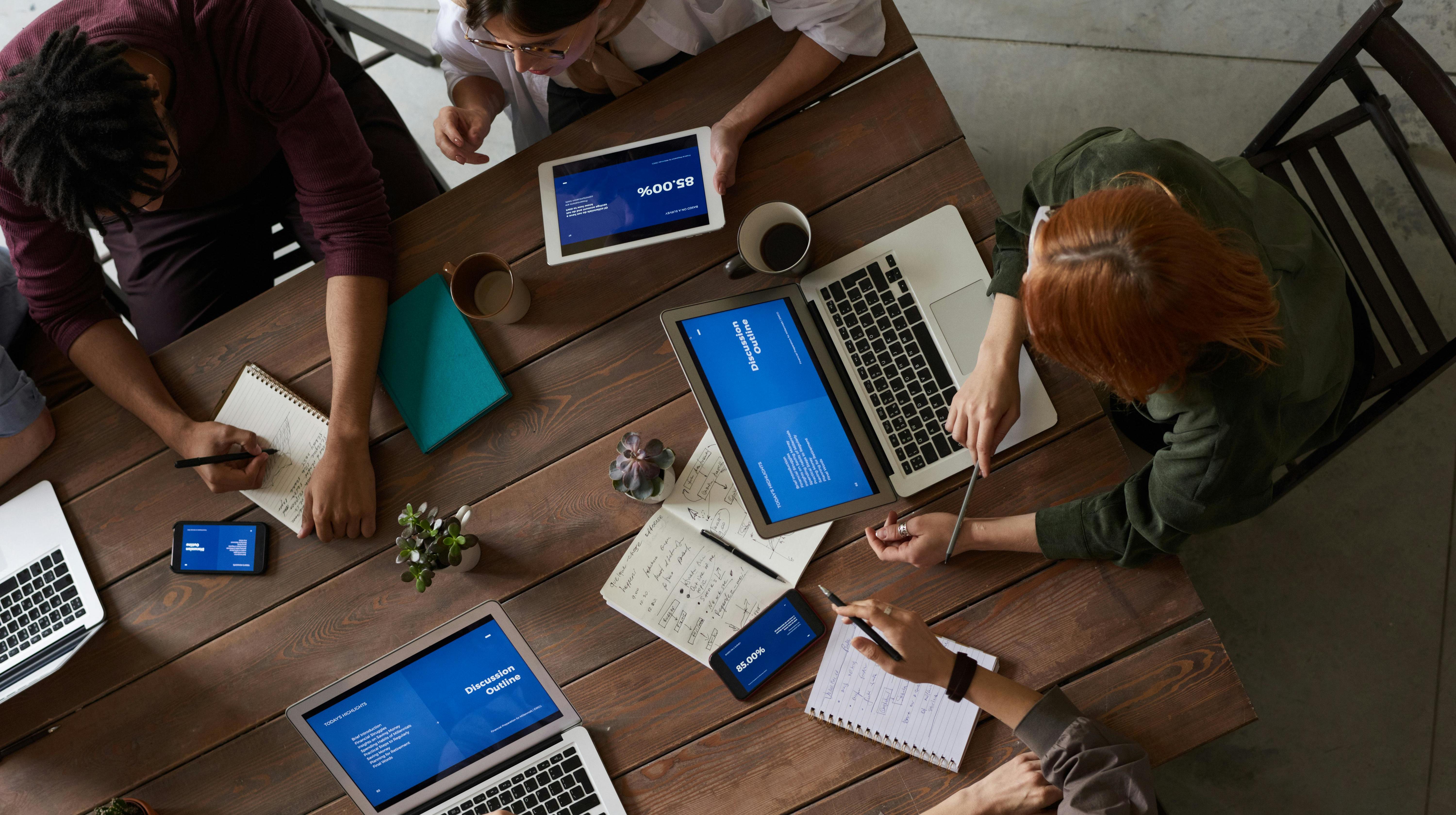 Collaboration Table Topdown