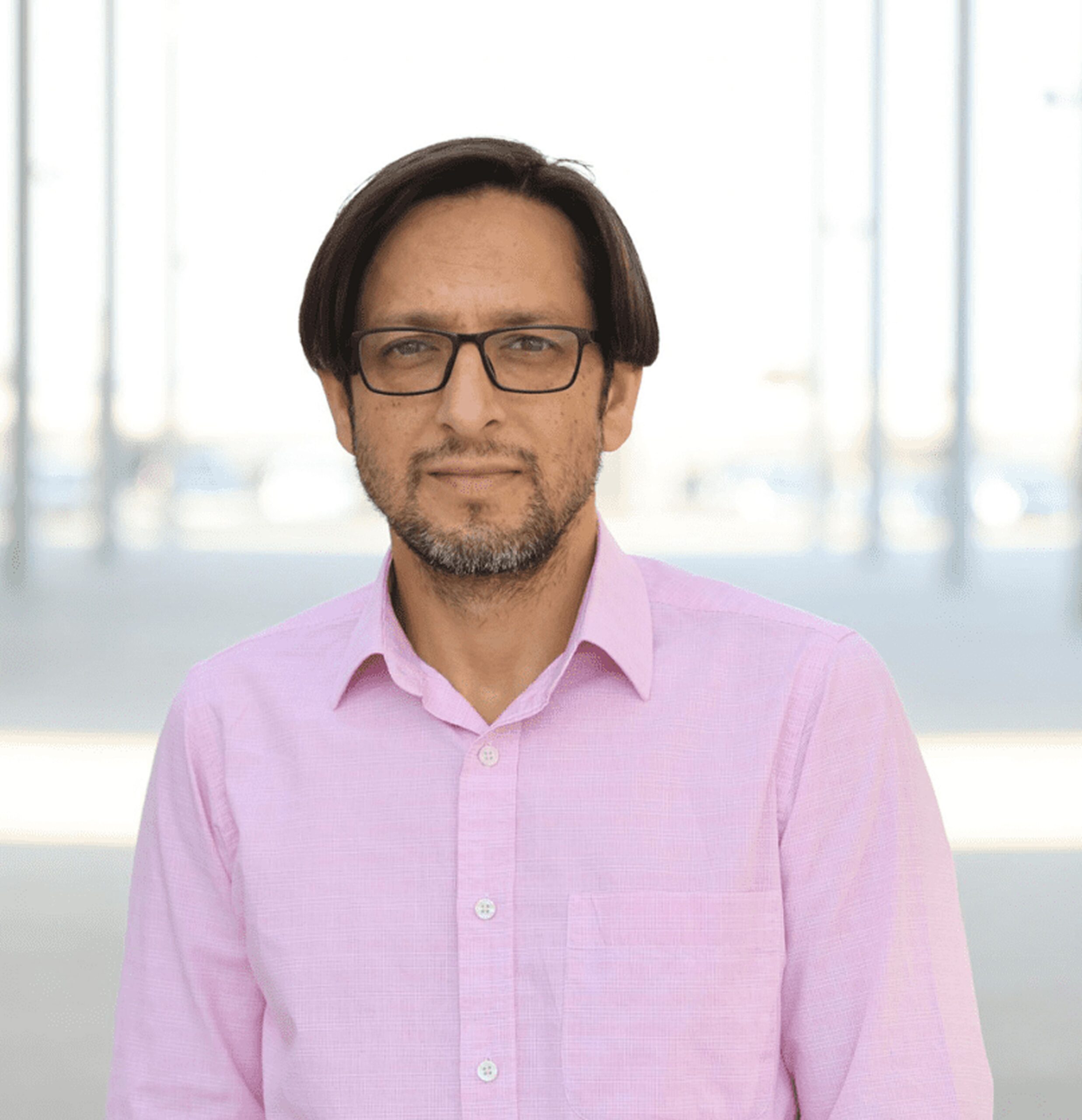Dr Mansoor Farooq