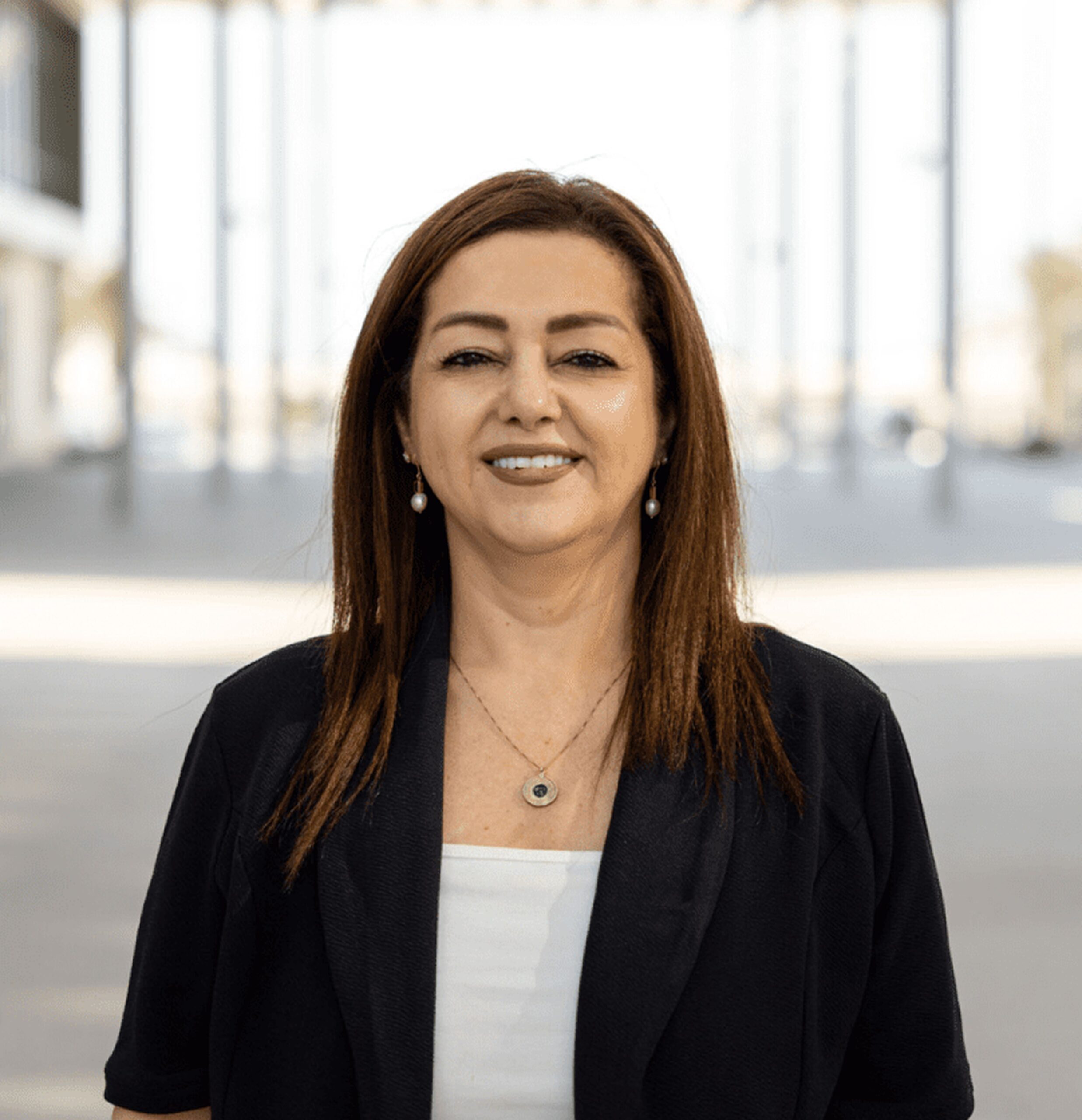 Dr Nina Abdulrazzak